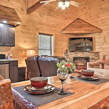 Pigeon Forge Cabin With Hot Tub 1 Mi To Parkway Exterior photo
