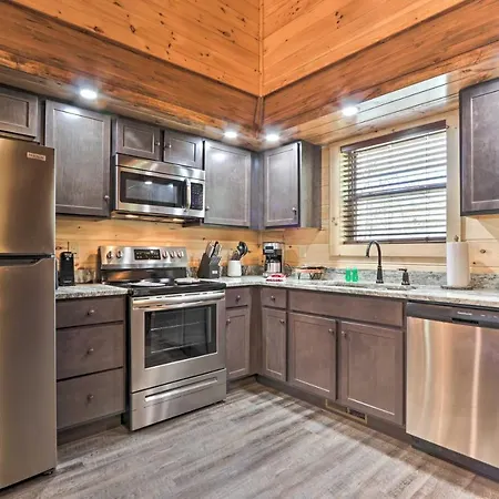 Pigeon Forge Cabin With Hot Tub 1 Mi To Parkway Exterior photo