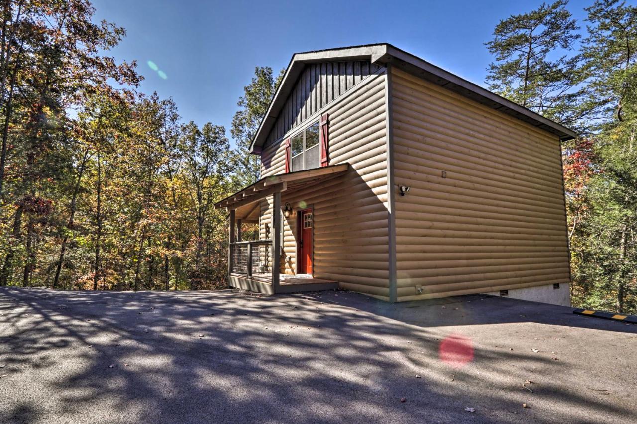 Holiday home With Hot Tub 1 Mi To Parkway Pigeon Forge